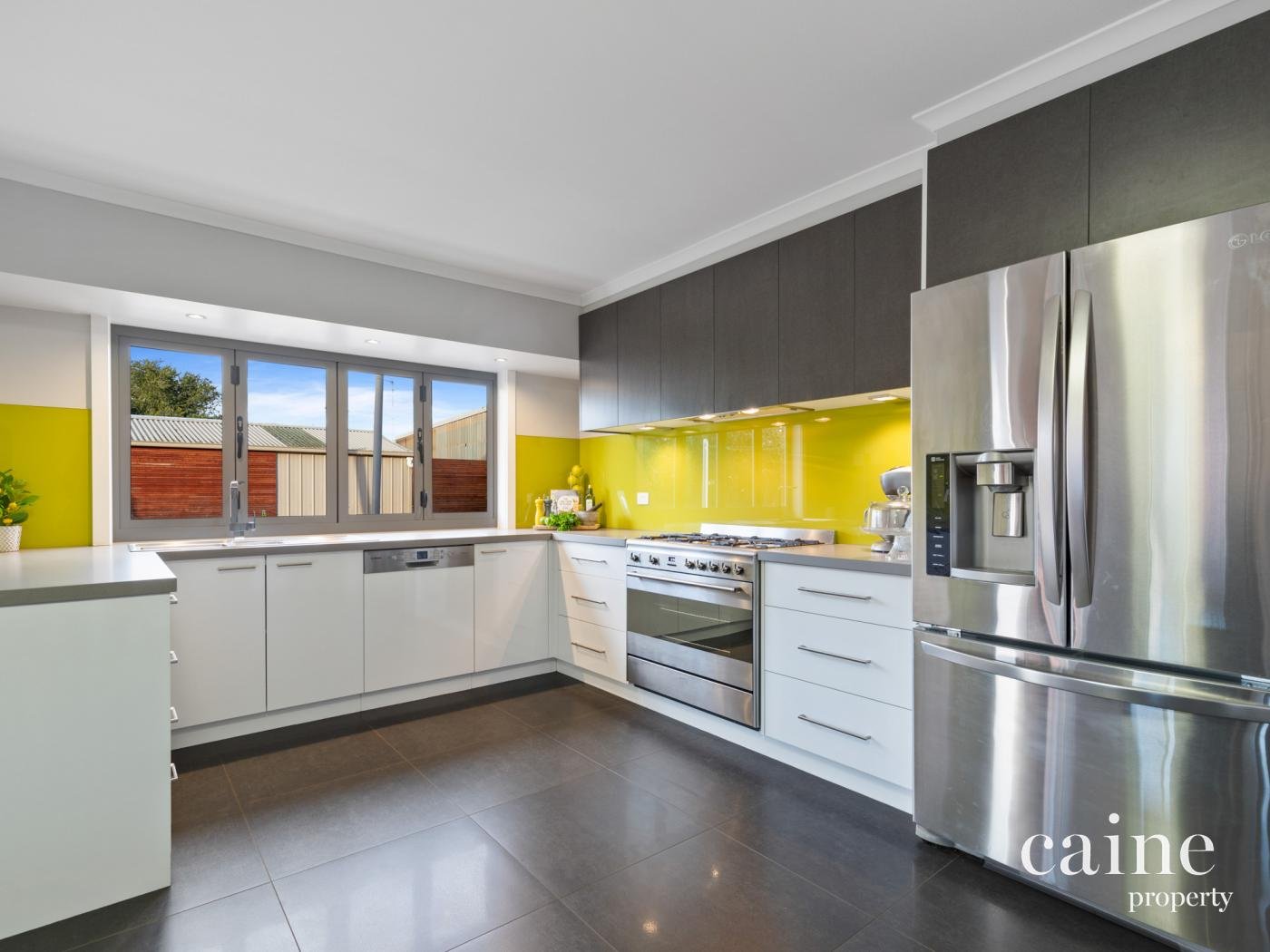 10 Horsham Crescent, Alfredton image 2