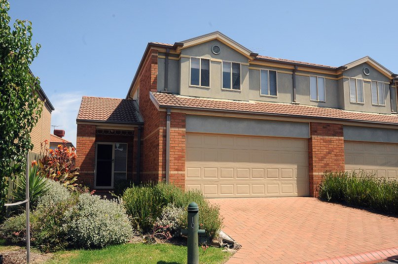 10 Houghton Drive, Ferntree Gully image 6