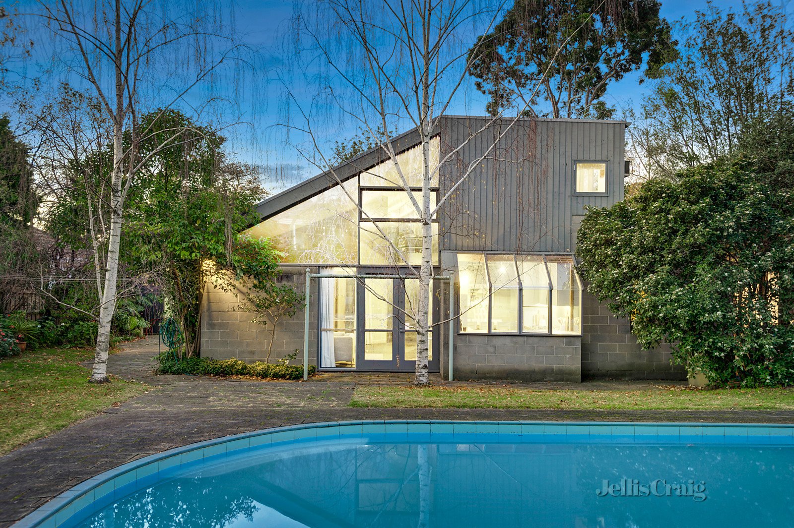 10 Howard Street, Glen Iris image 4