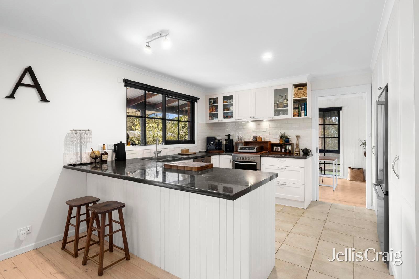 10 Ida Crescent, Romsey image 6