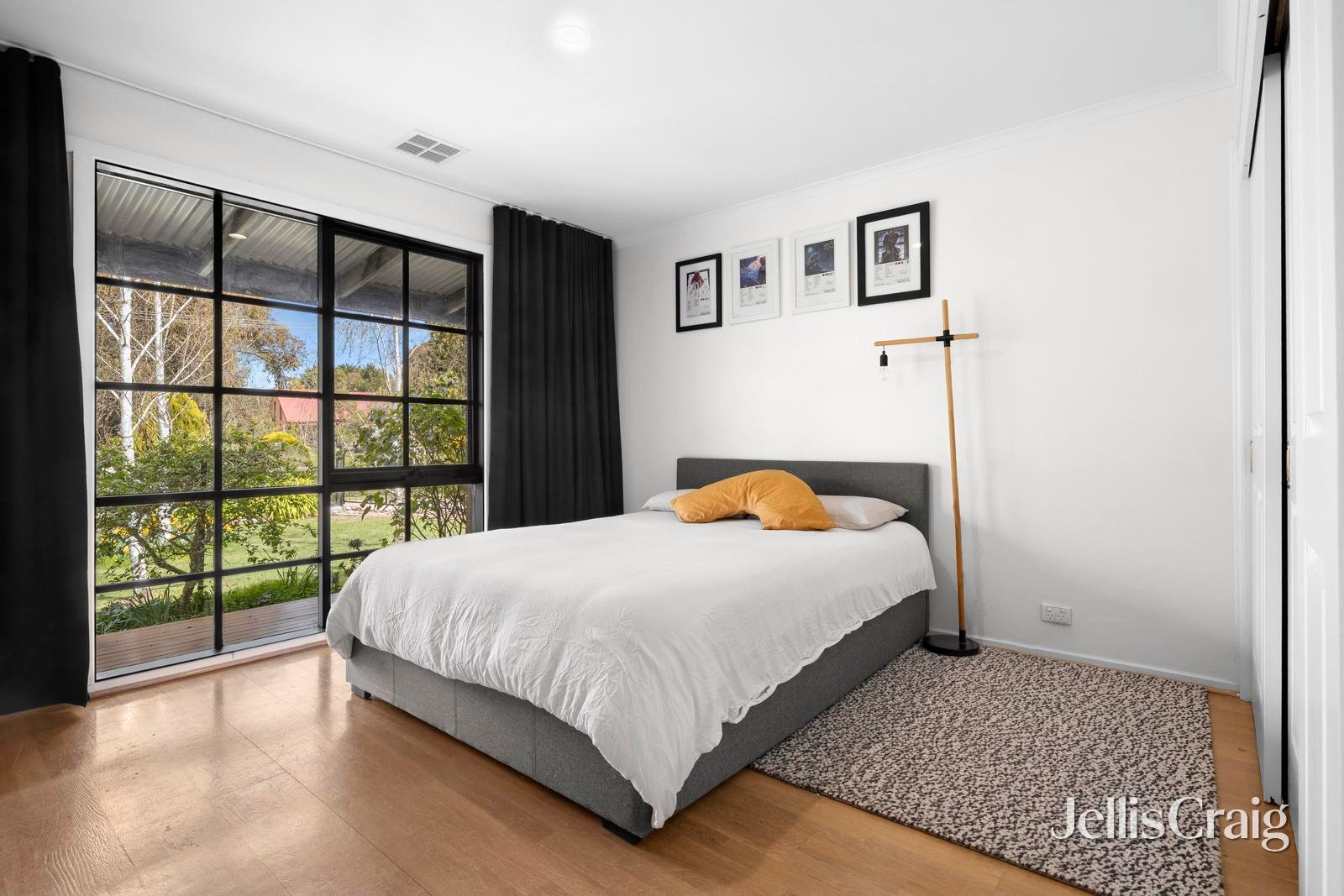 10 Ida Crescent, Romsey image 8