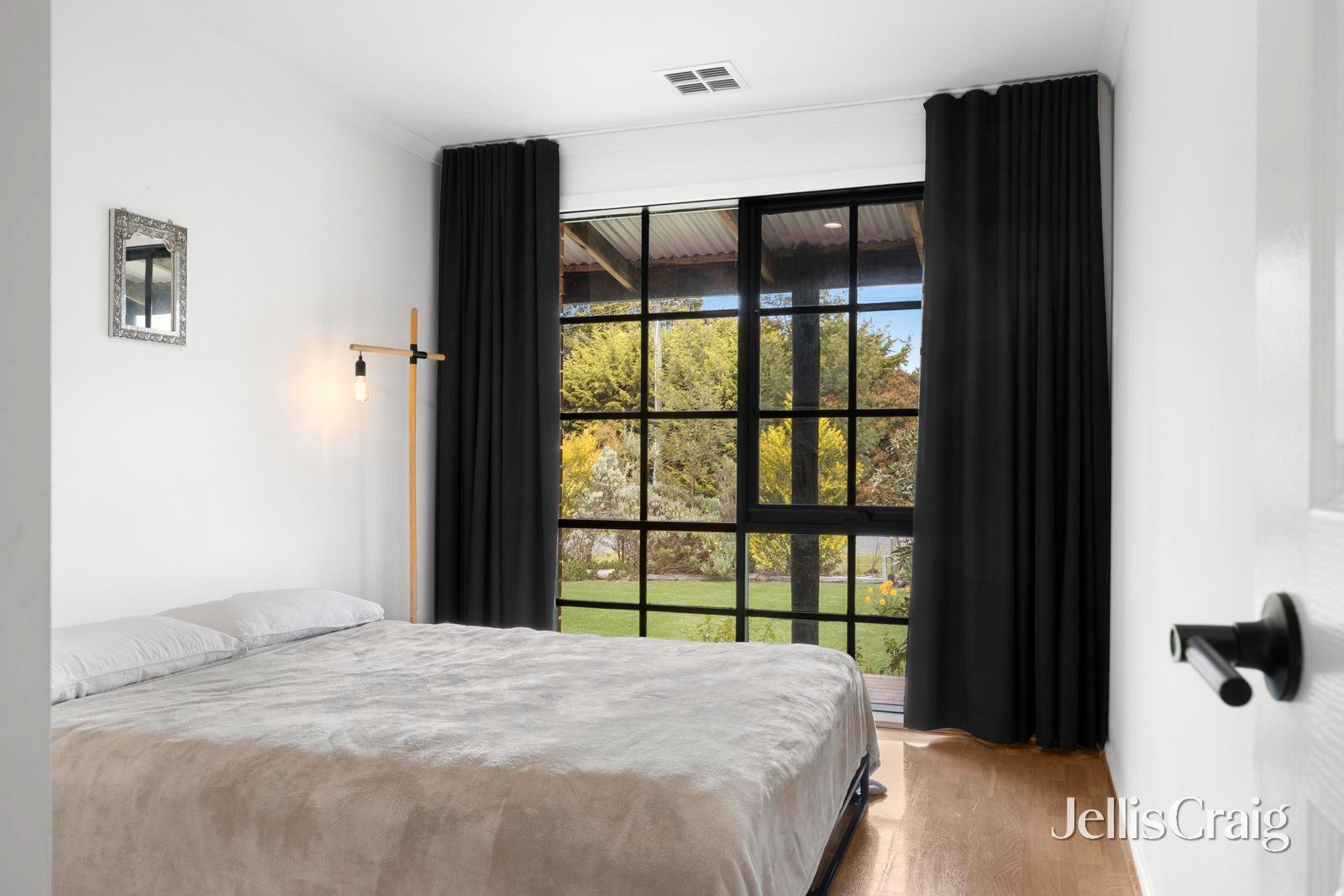 10 Ida Crescent, Romsey image 10