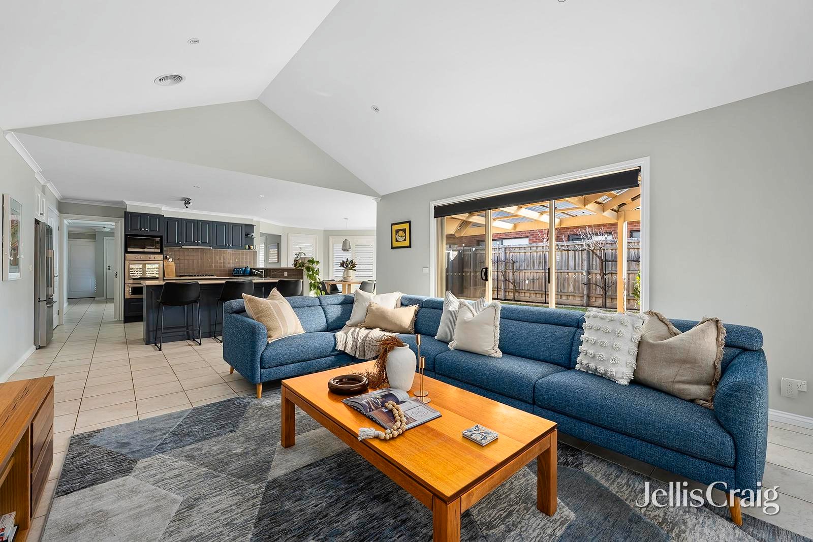 10 John William Drive, Mount&nbsp;Martha image 2