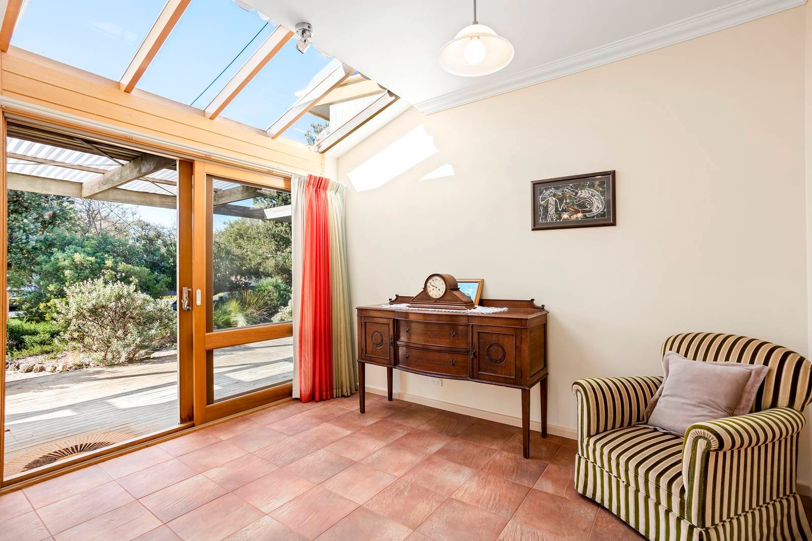 Property Gallery Thumbnail 3