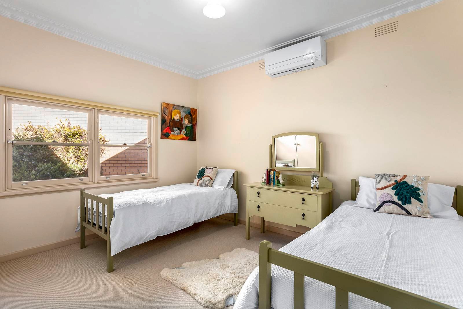 Property Gallery Thumbnail 8