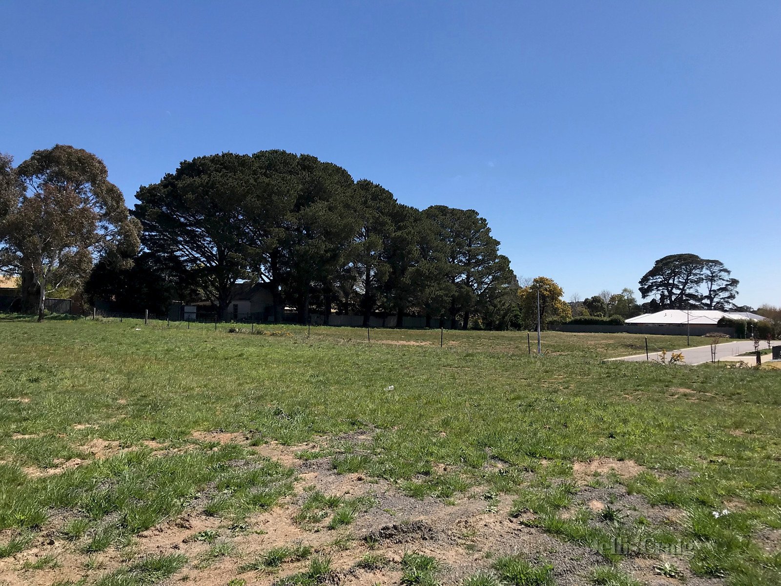 10 Jones Court, Woodend image 2