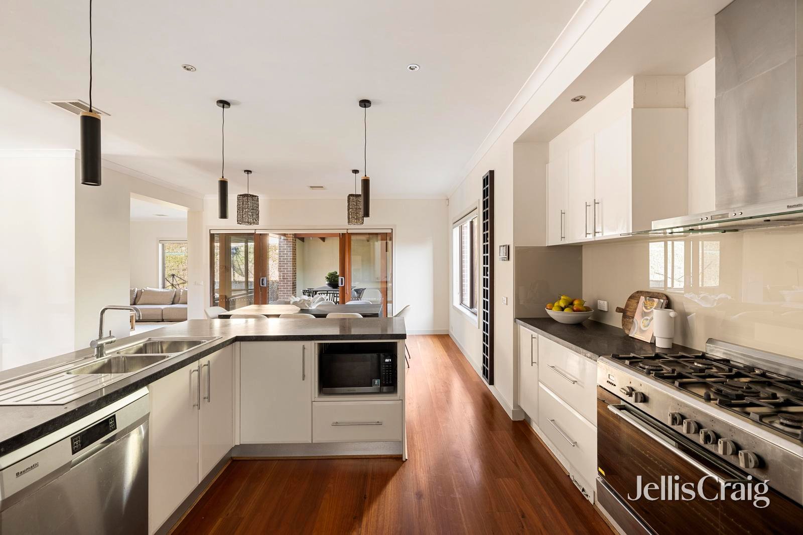 10 Kellett Street, Northcote image 3