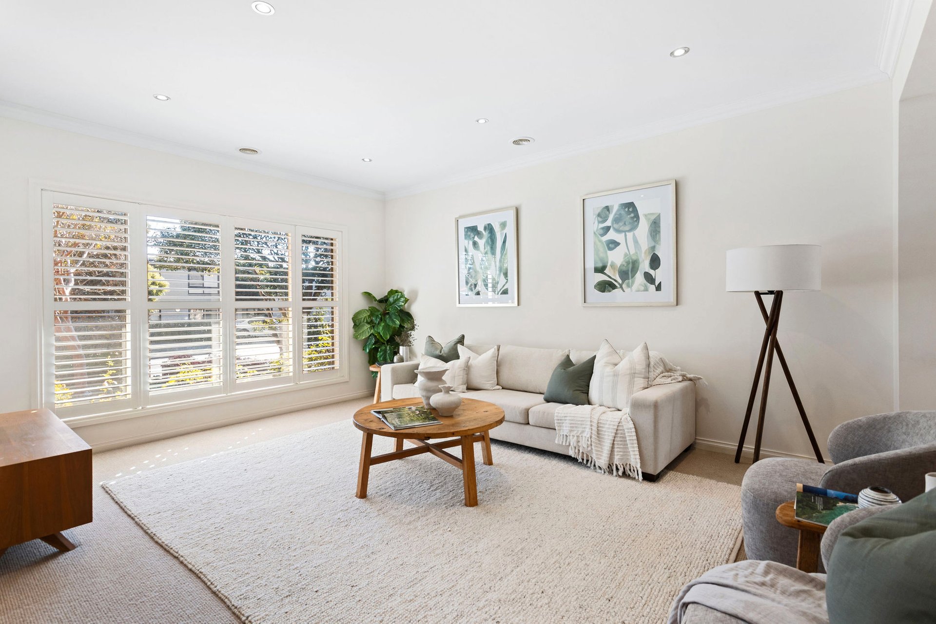 Property Gallery Thumbnail 2