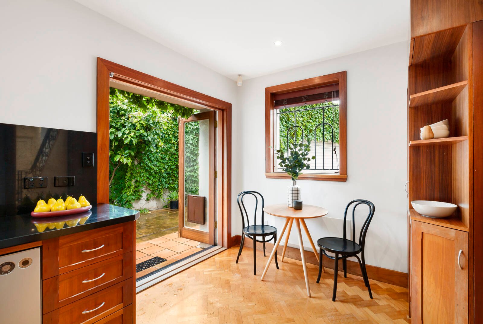 Property Gallery Thumbnail 8