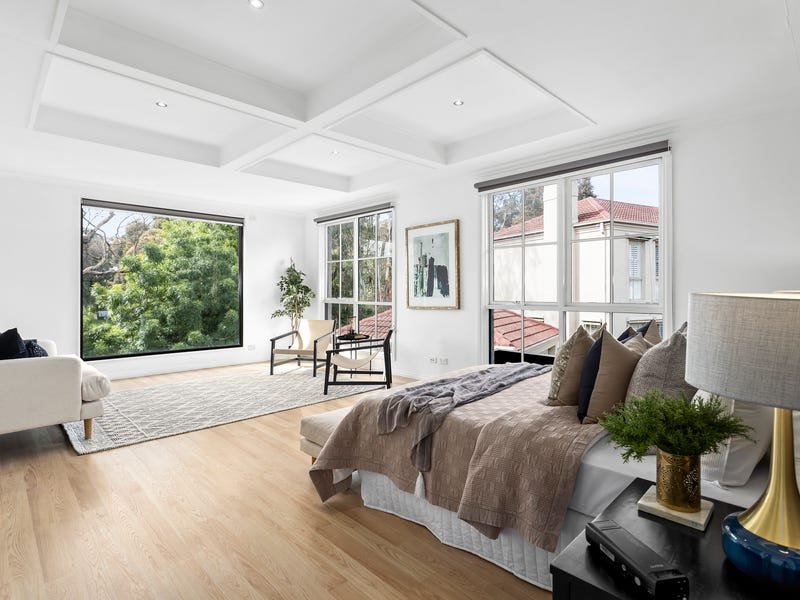 Property Gallery Thumbnail 8
