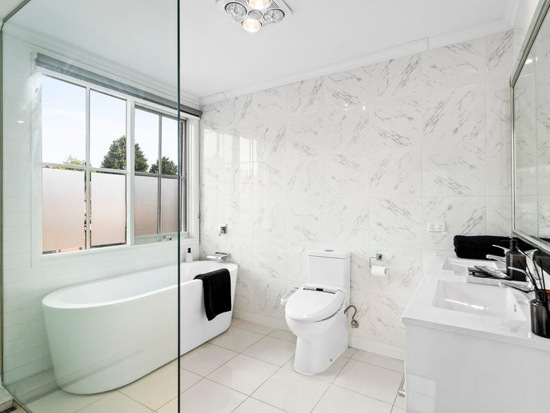 Property Gallery Thumbnail 15
