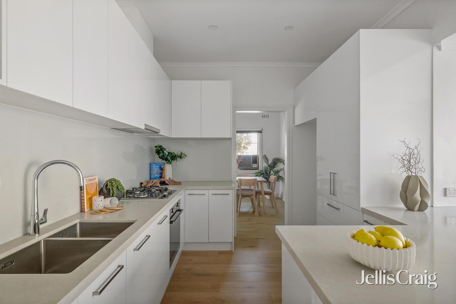 10 Kennedy Street, Bentleigh&nbsp;East image 4