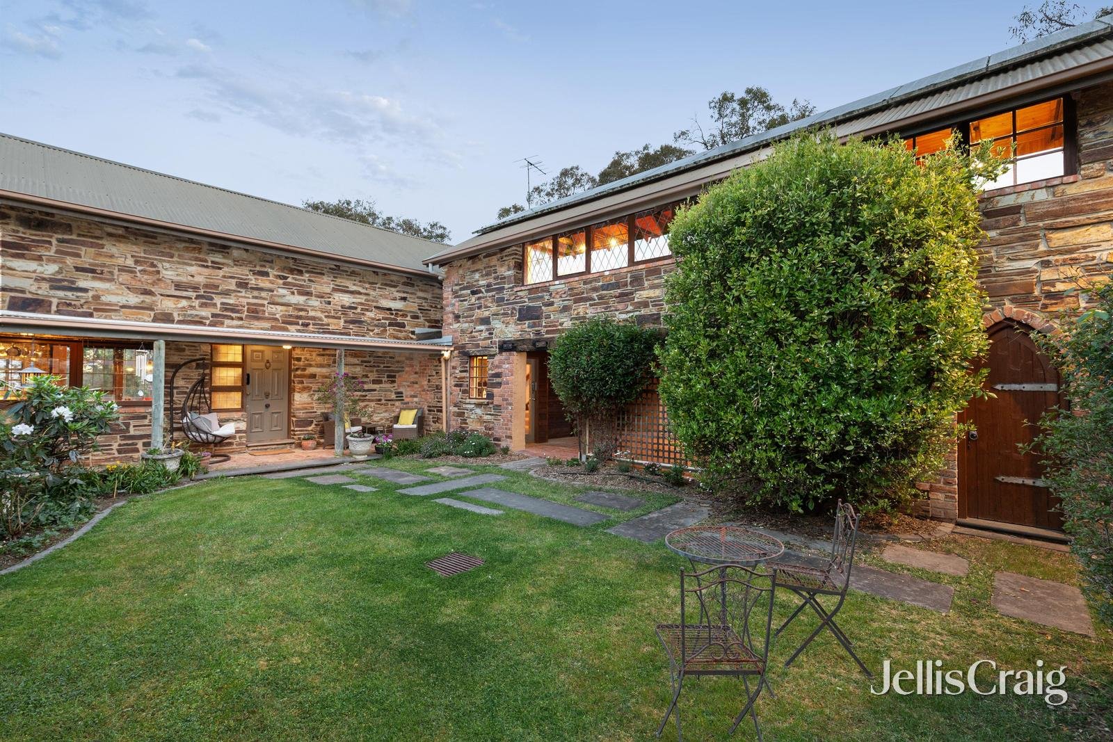 10 Kerrs Road, St Andrews image 17