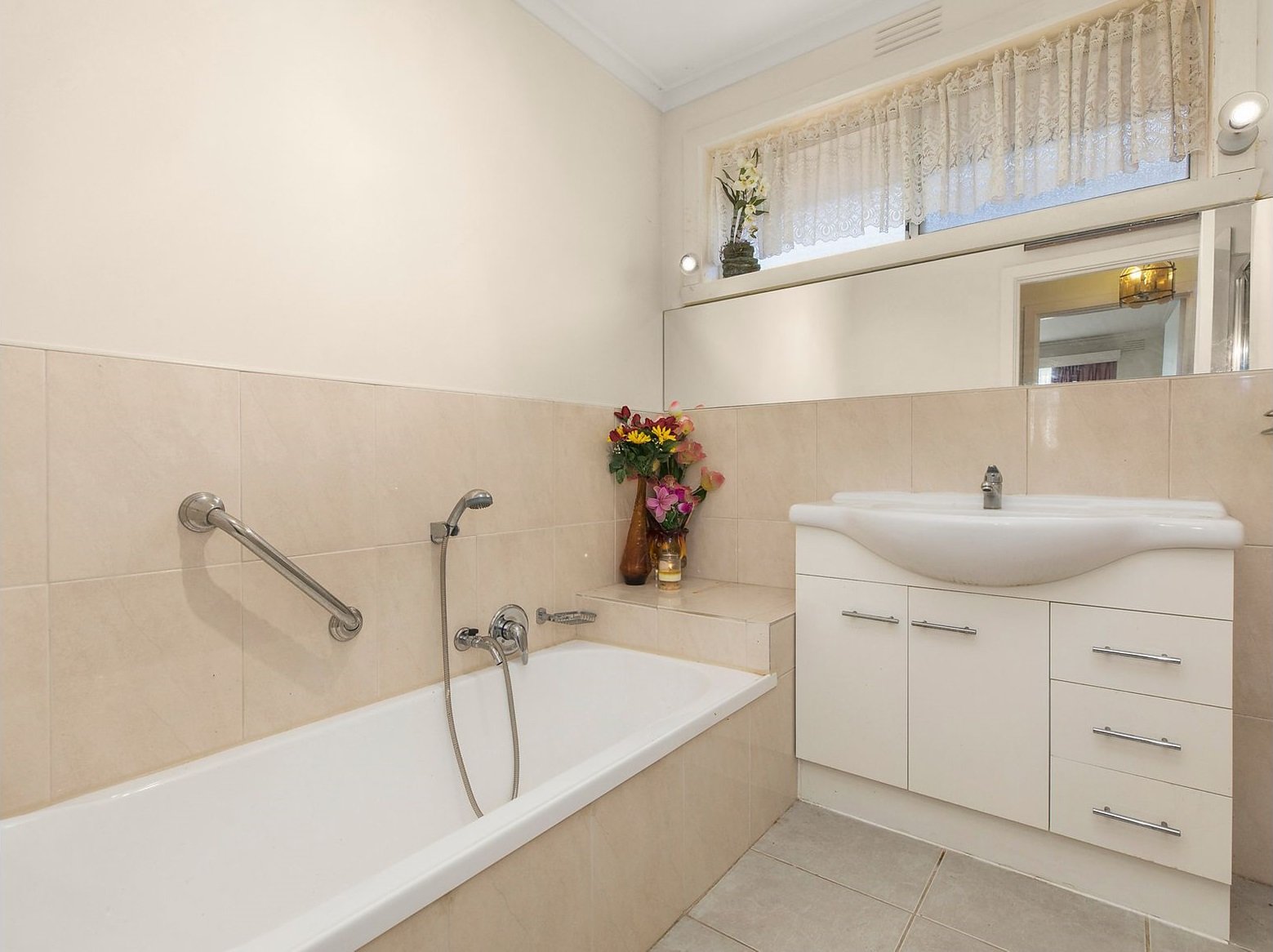 10 Kiah Street, Glen&nbsp;Waverley image 6