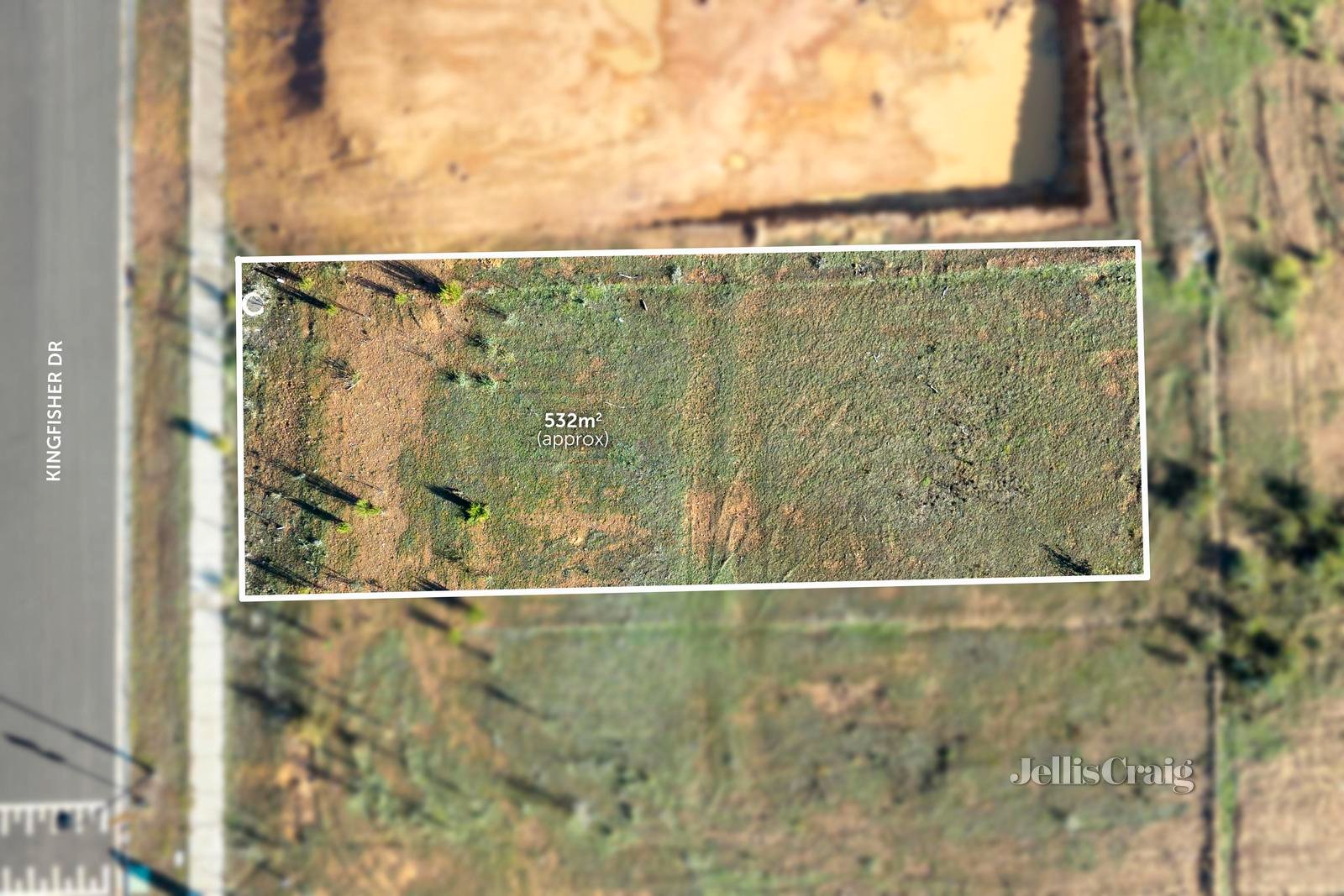 10 Kingfisher Drive, Mckenzie Hill image 3