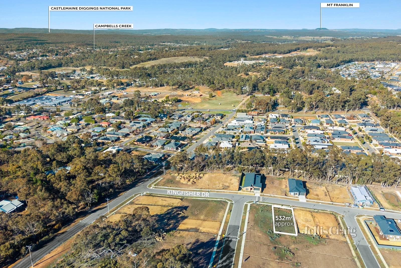 10 Kingfisher Drive, Mckenzie Hill image 5