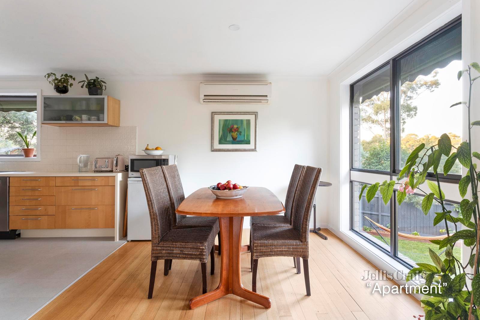 10 Laleham Court, Eltham image 18