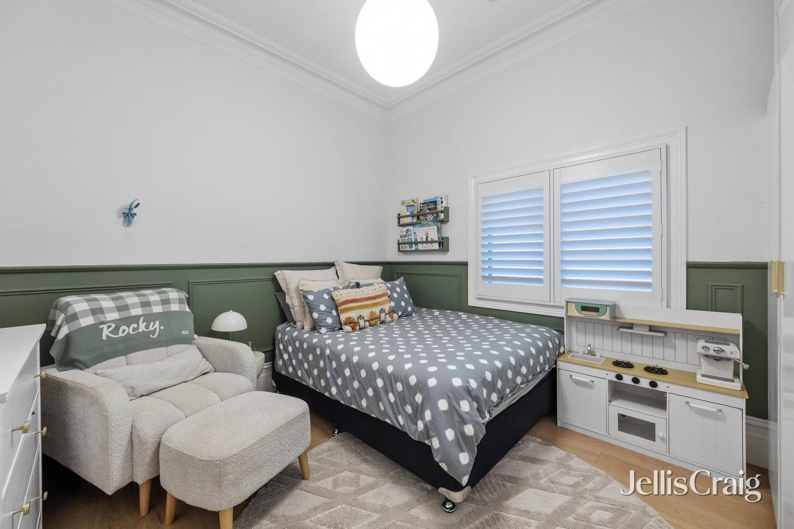 10 Latrobe Street, Newport image 12