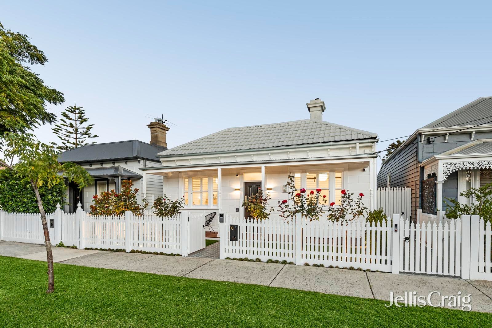 10 Latrobe Street, Newport image 18