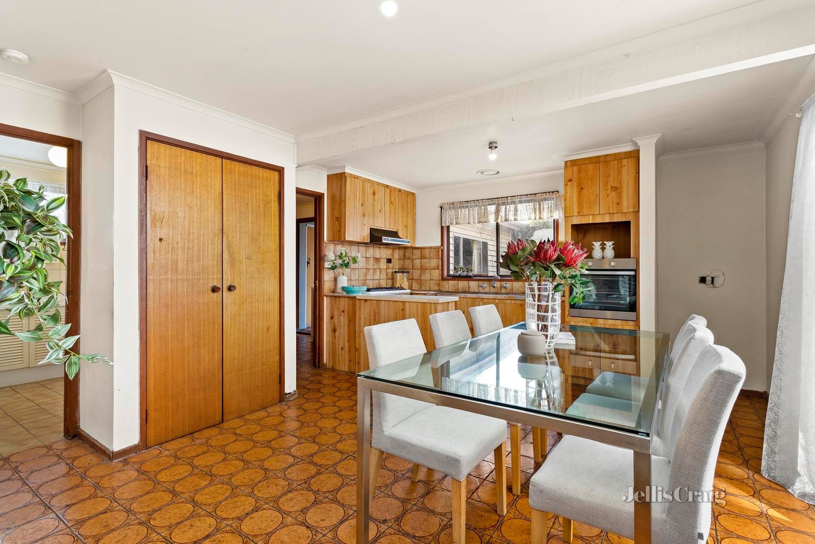 10 Latrobe Street, Newport image 4