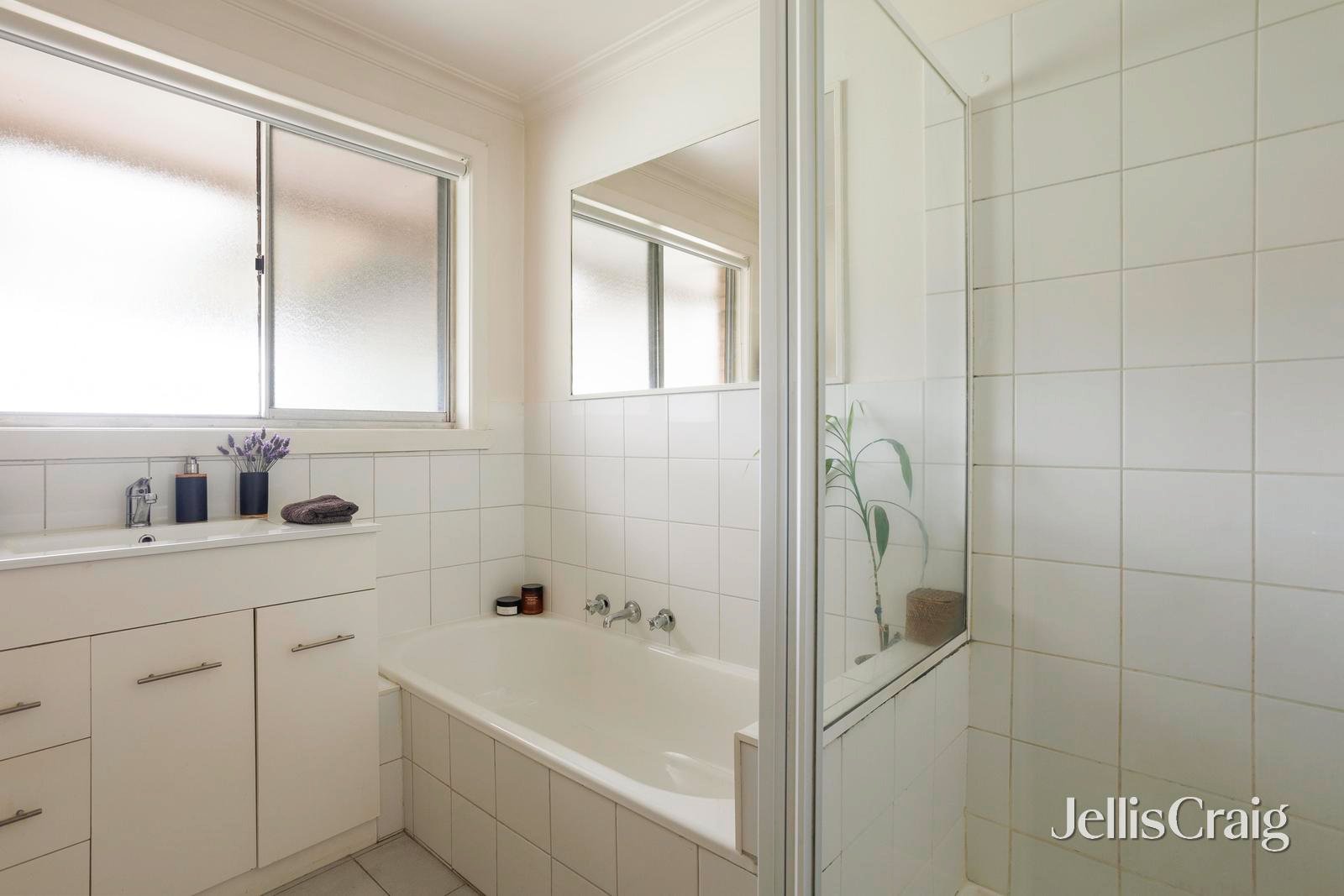 10 Lawley Street, Reservoir image 7