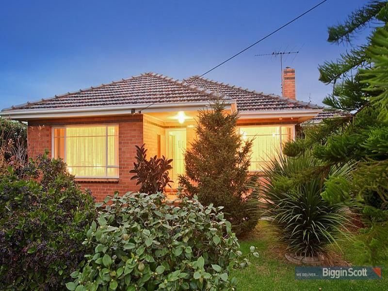 10 Lawrence Court, Altona North image 1