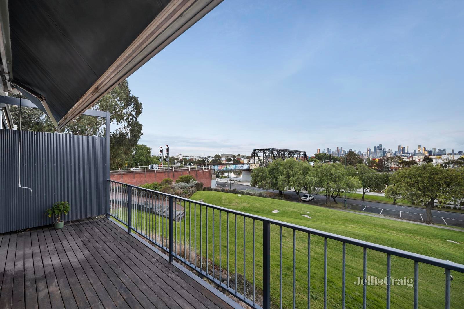 10 Levien Lane, Footscray image 11