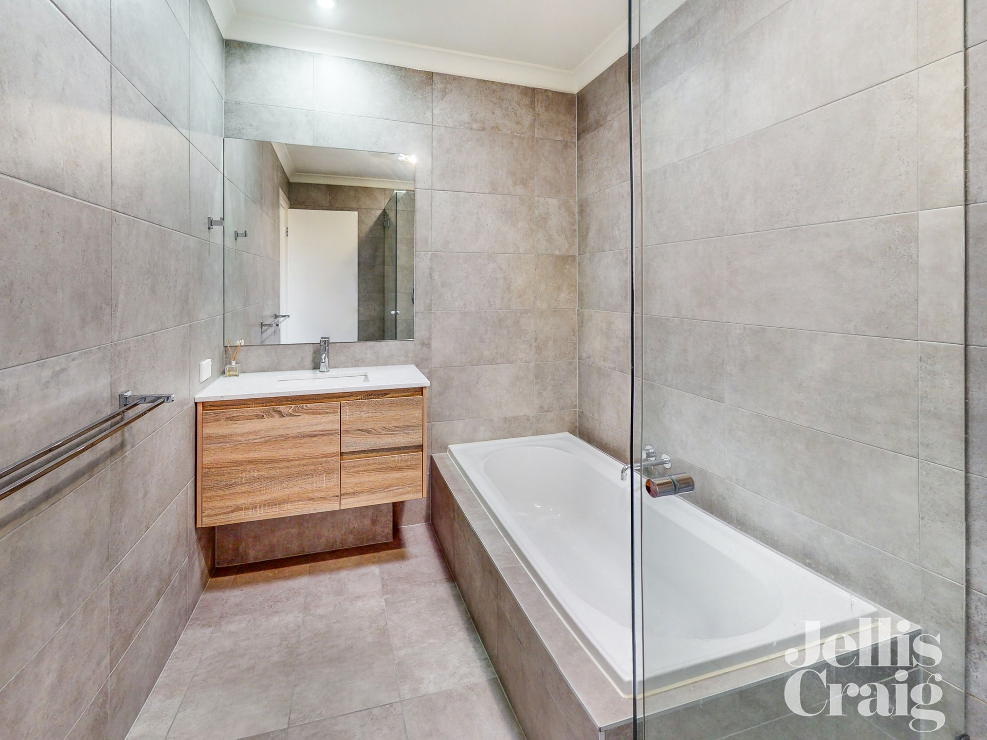 10 Lightwood Way, Maidstone image 10