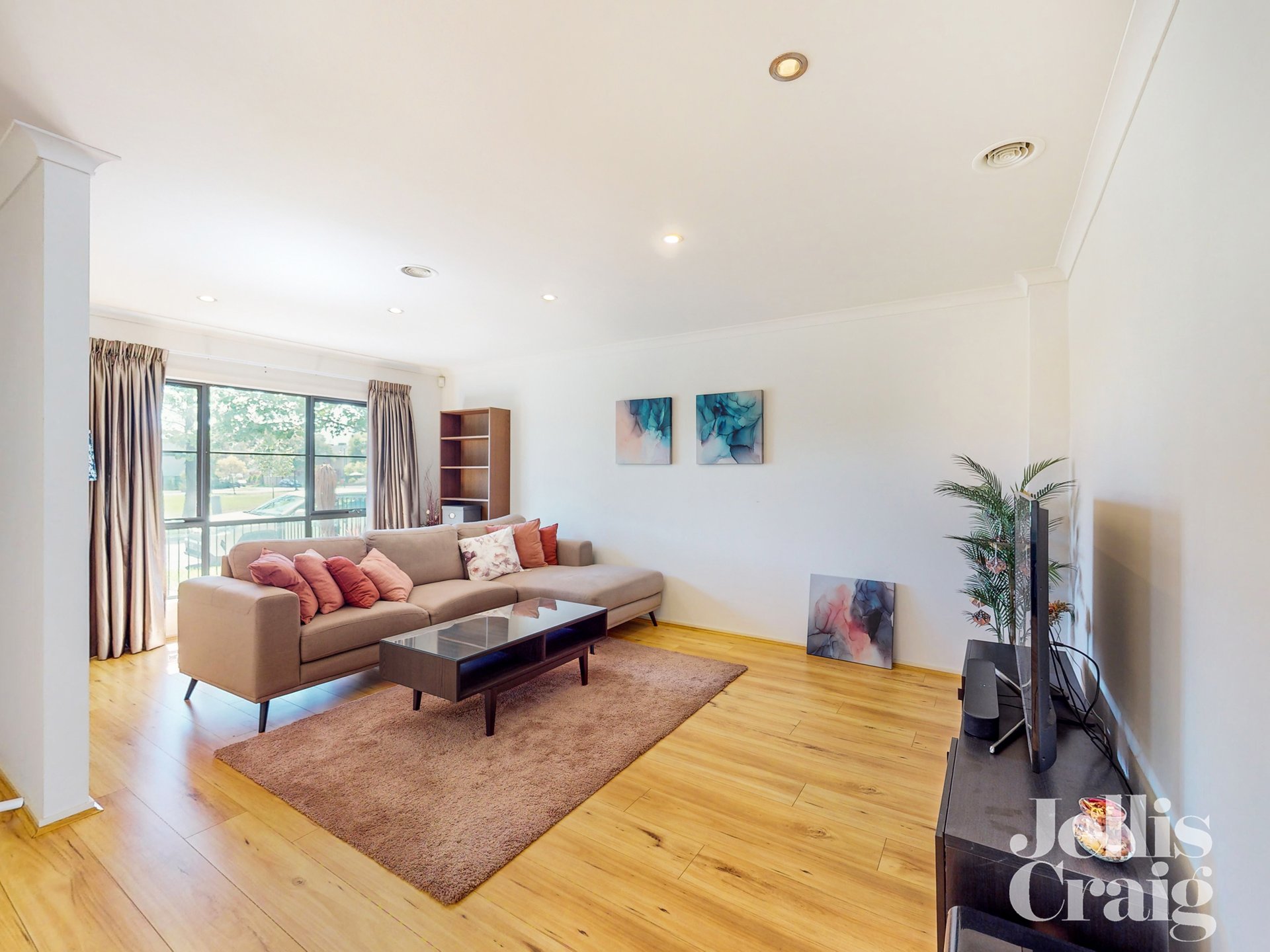 10 Lightwood Way, Maidstone image 5