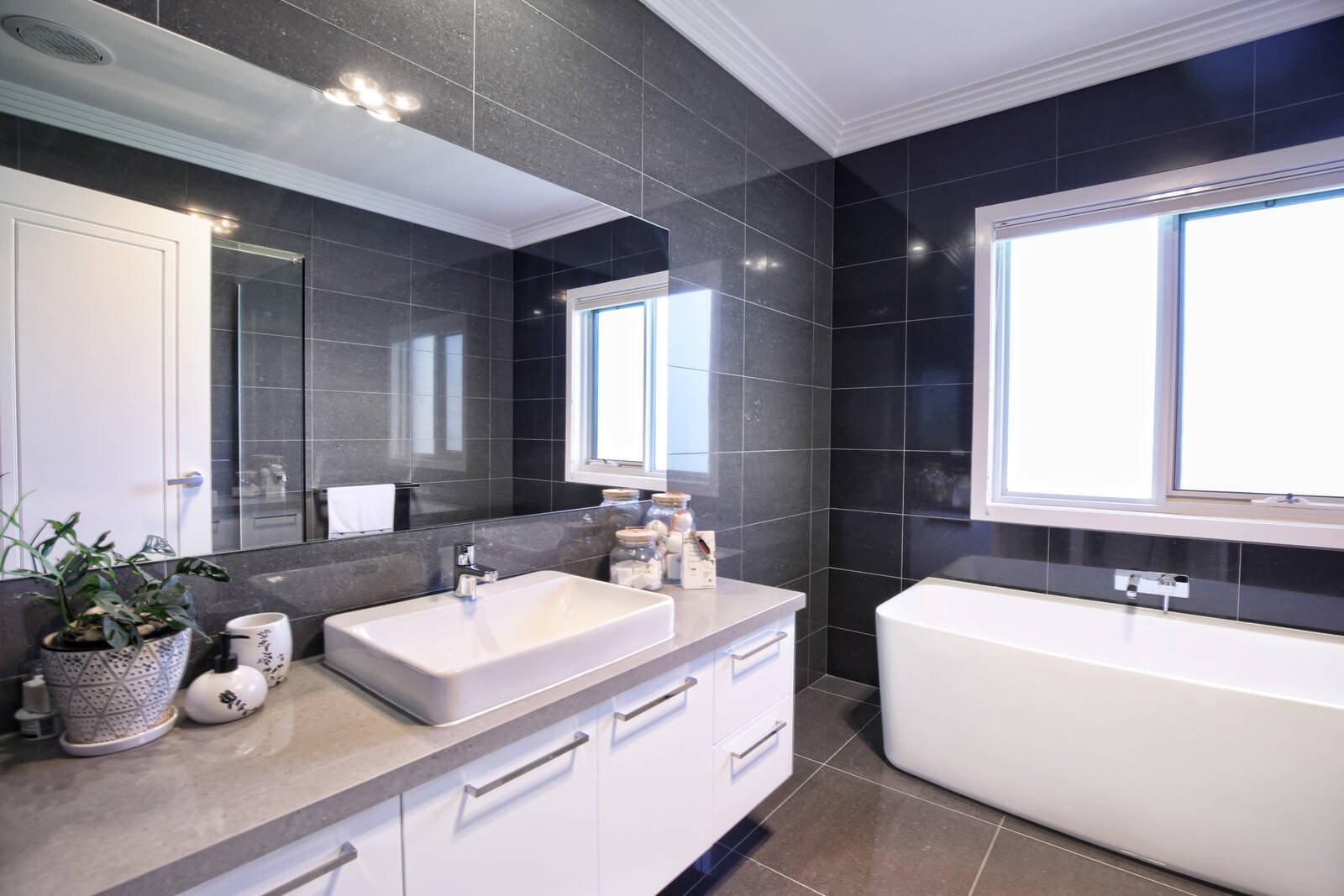 Property Gallery Thumbnail 15