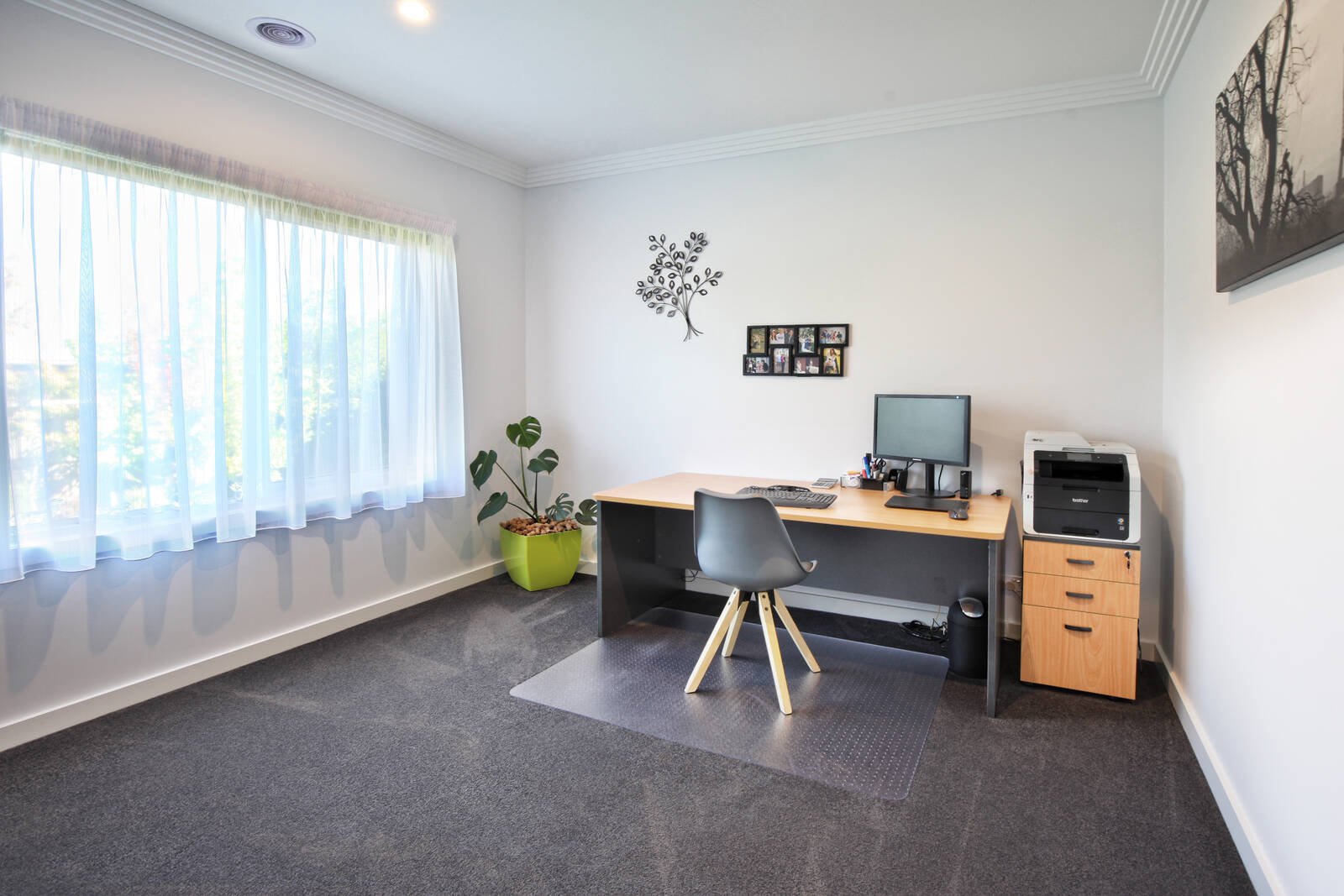 Property Gallery Thumbnail 16