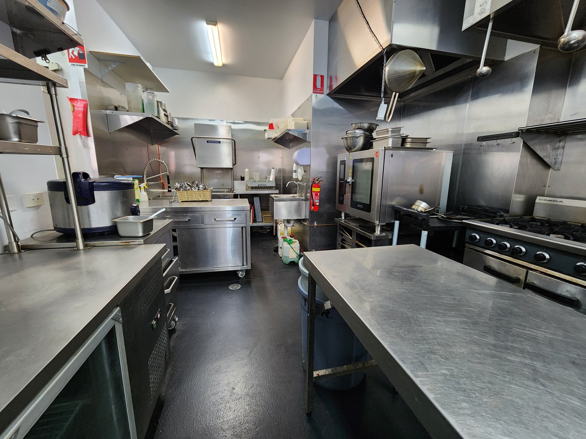 10 Little Ryrie Street, Geelong image 8