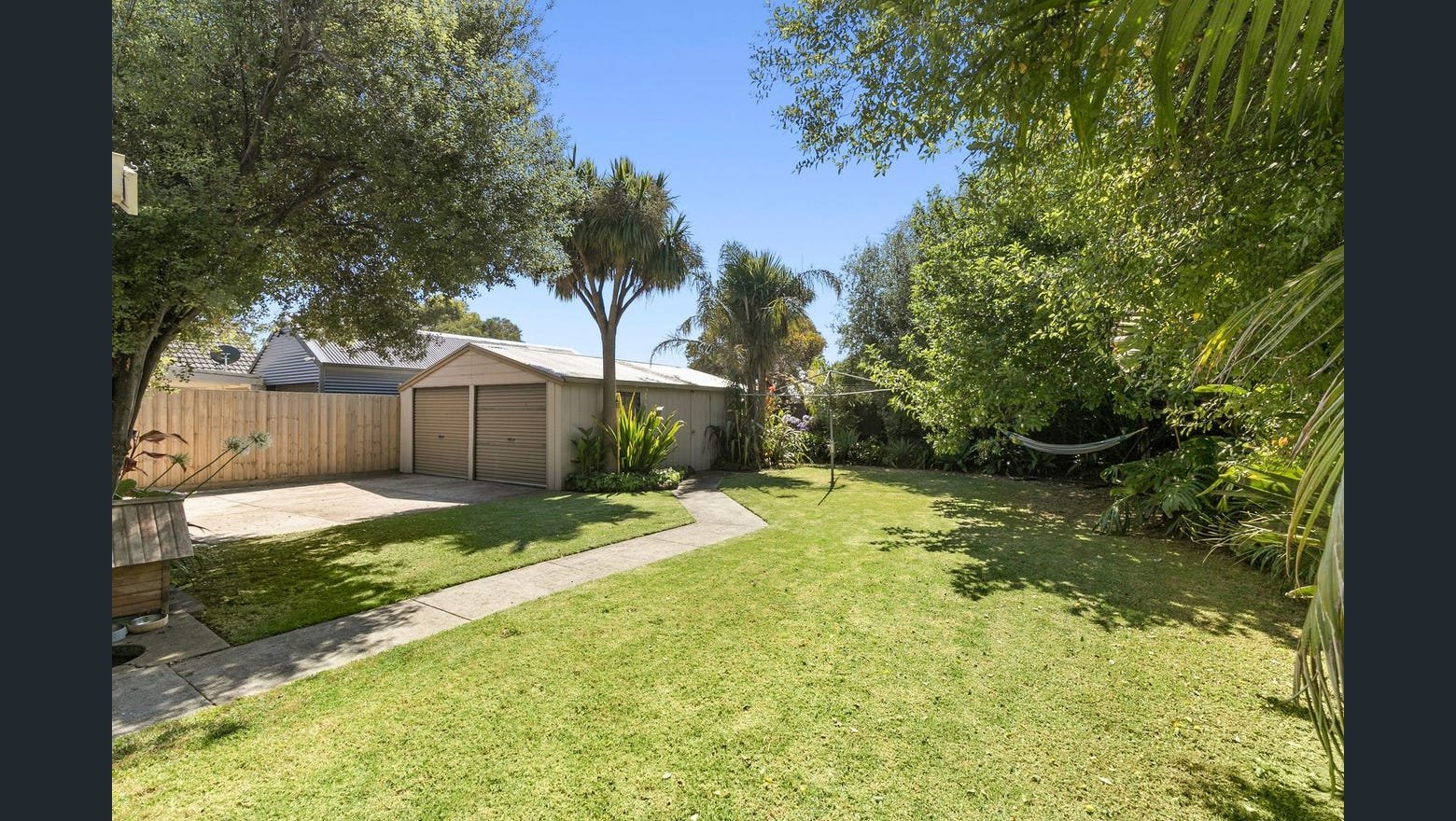 Property Gallery Thumbnail 8