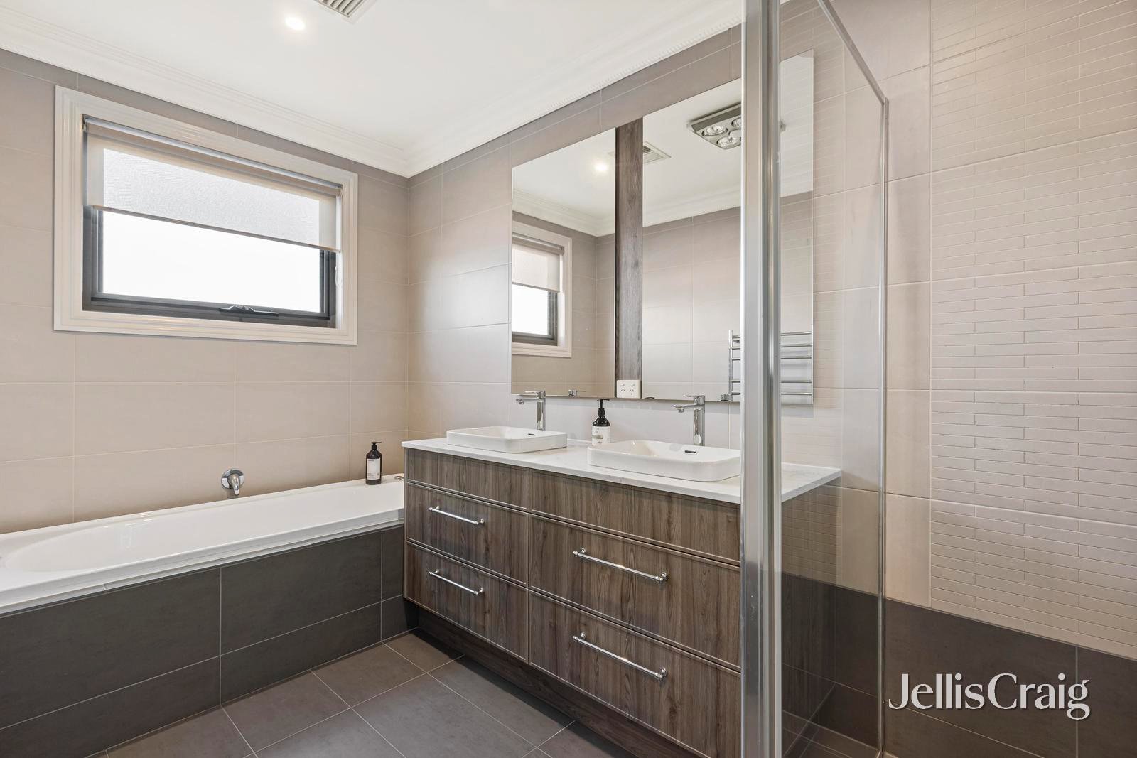10 Lonsdale Street, Bulleen image 8