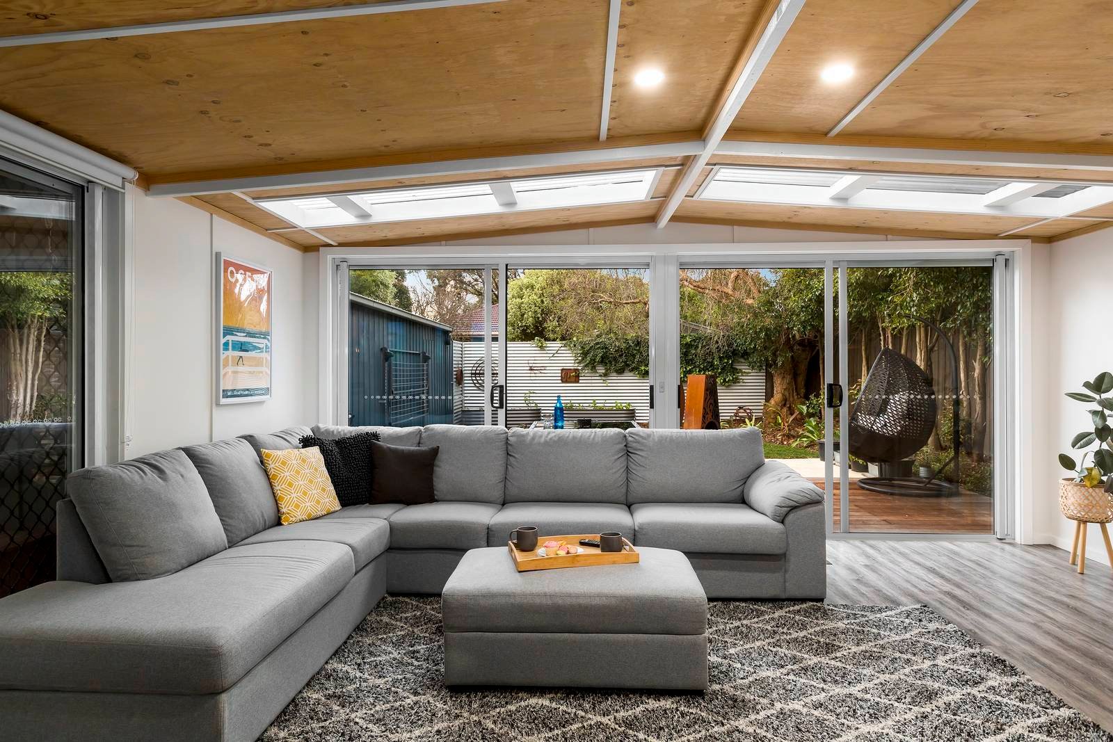 Property Gallery Thumbnail 3
