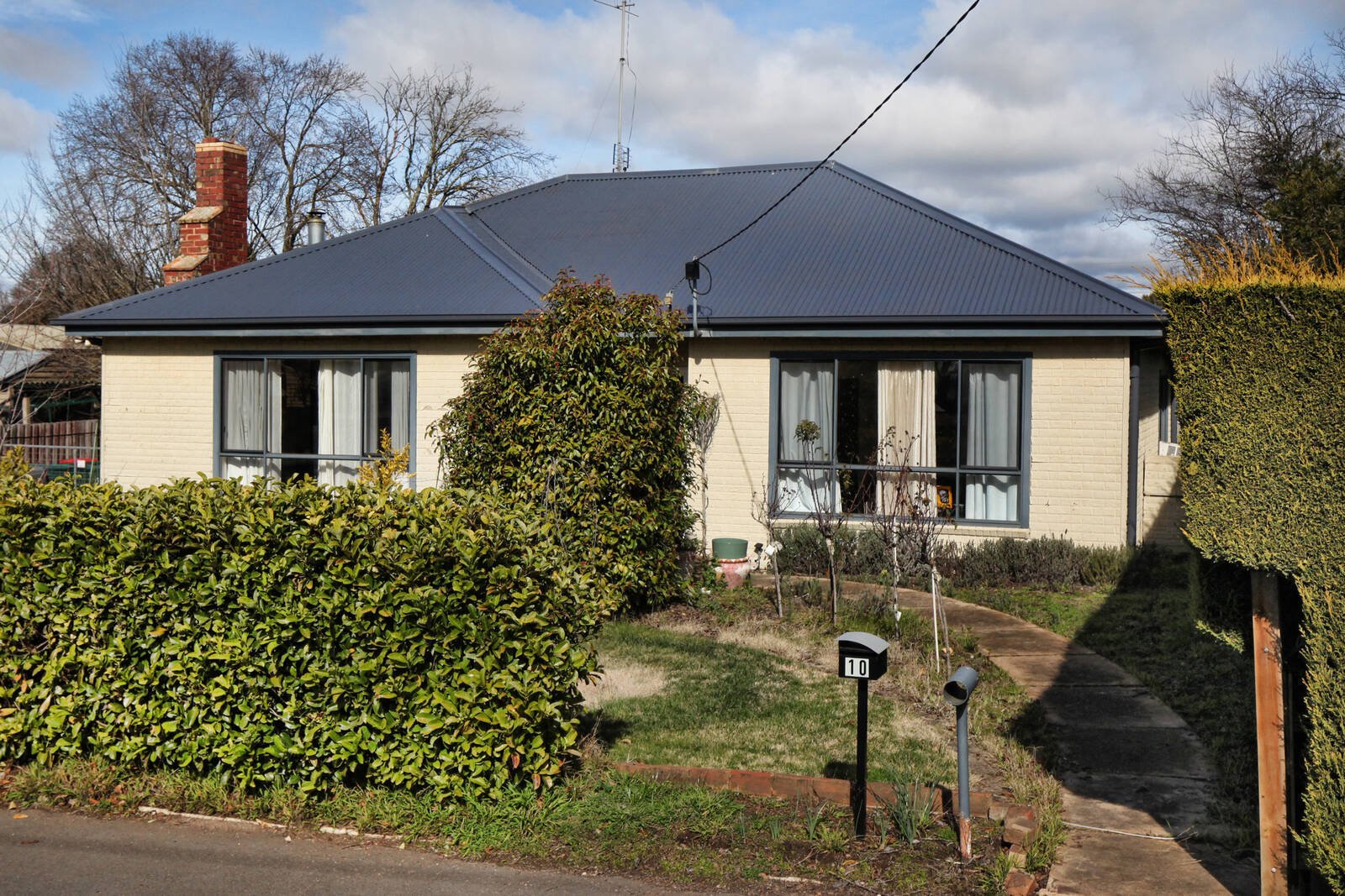 Property Gallery - Main Image