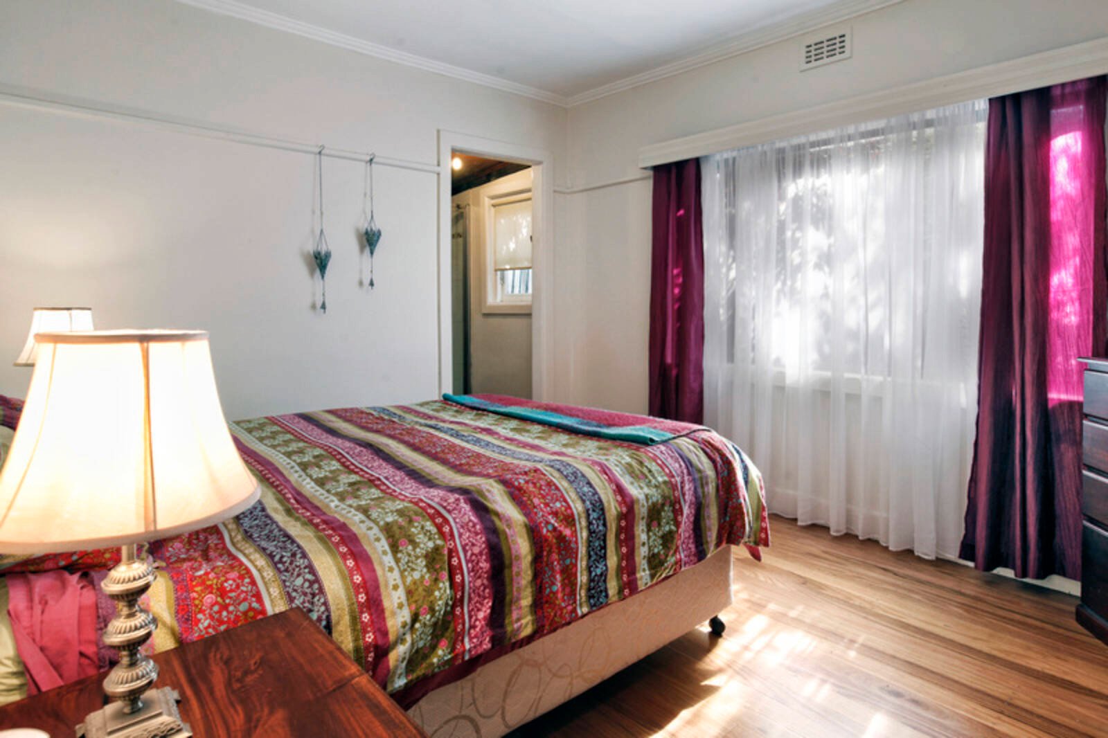 Property Gallery Thumbnail 6