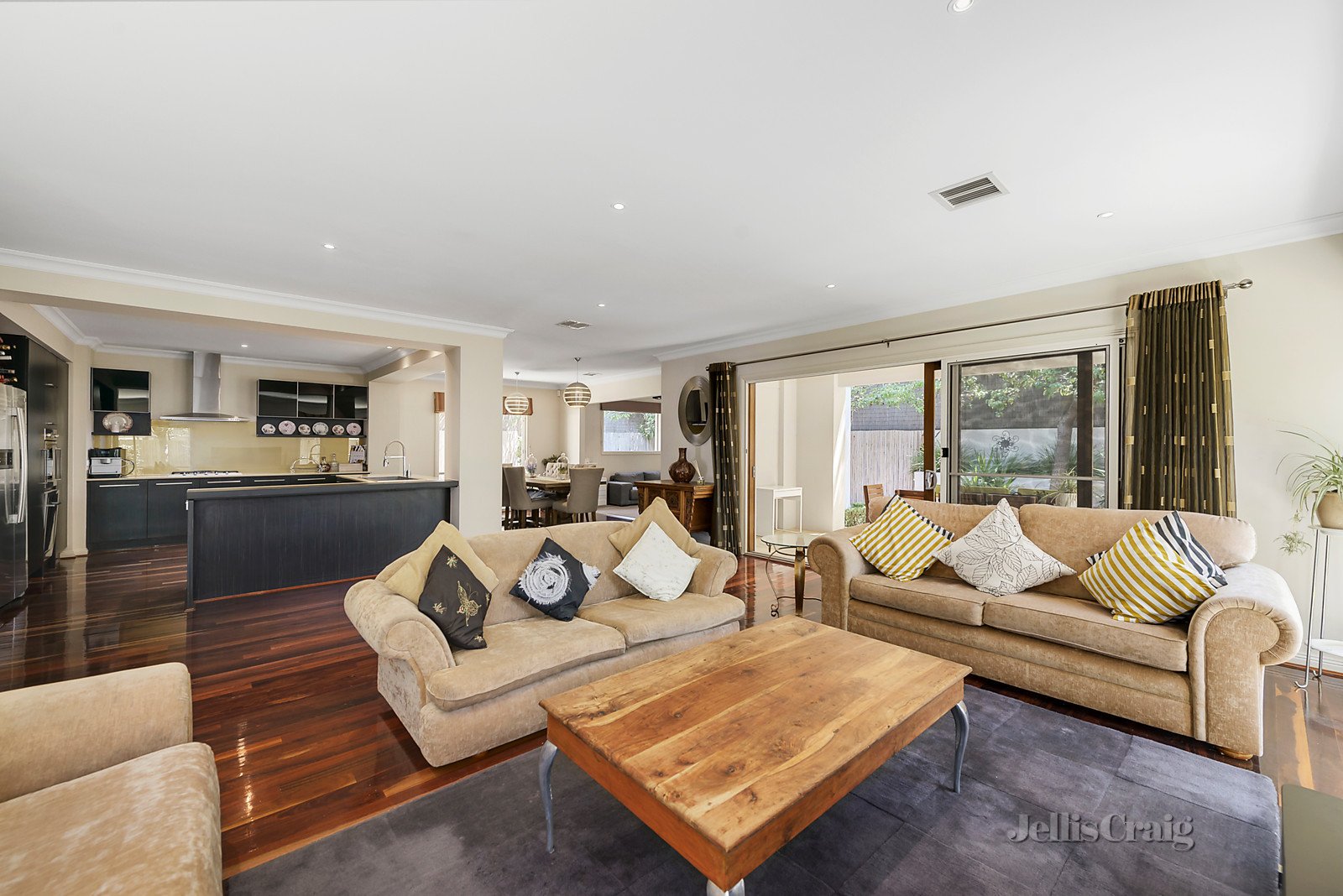 10 Manchester Place, Mulgrave image 4