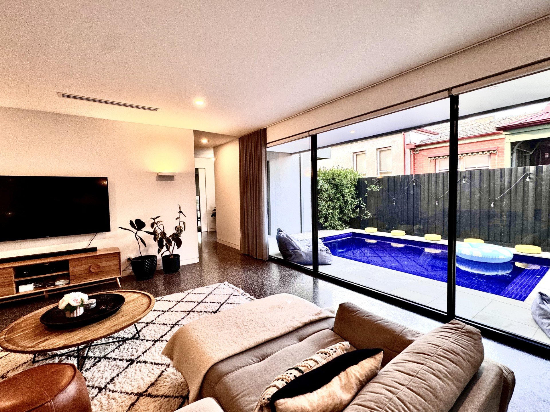 10 Mantell Street, Moonee Ponds image 6