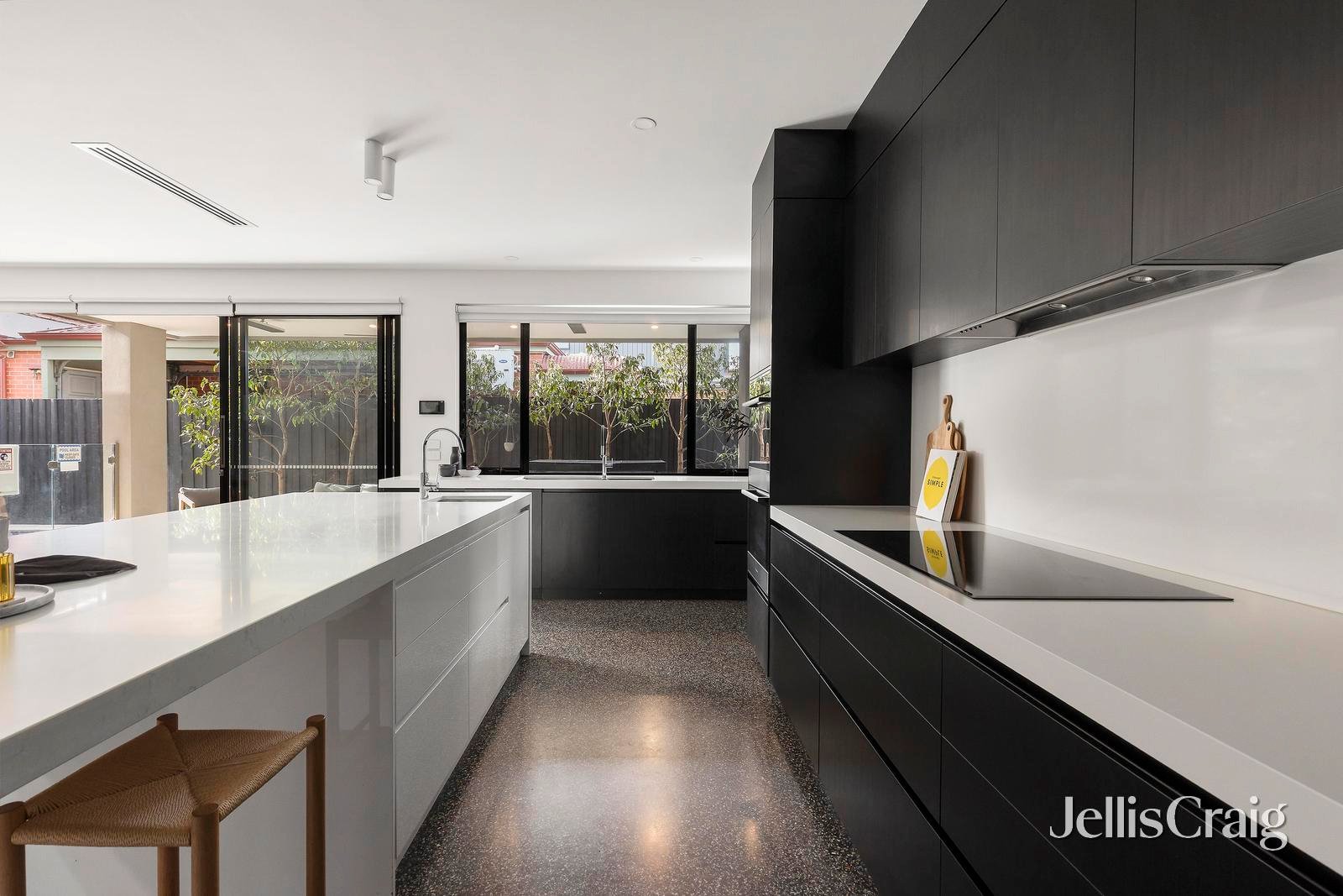 10 Mantell Street, Moonee&nbsp;Ponds image 6