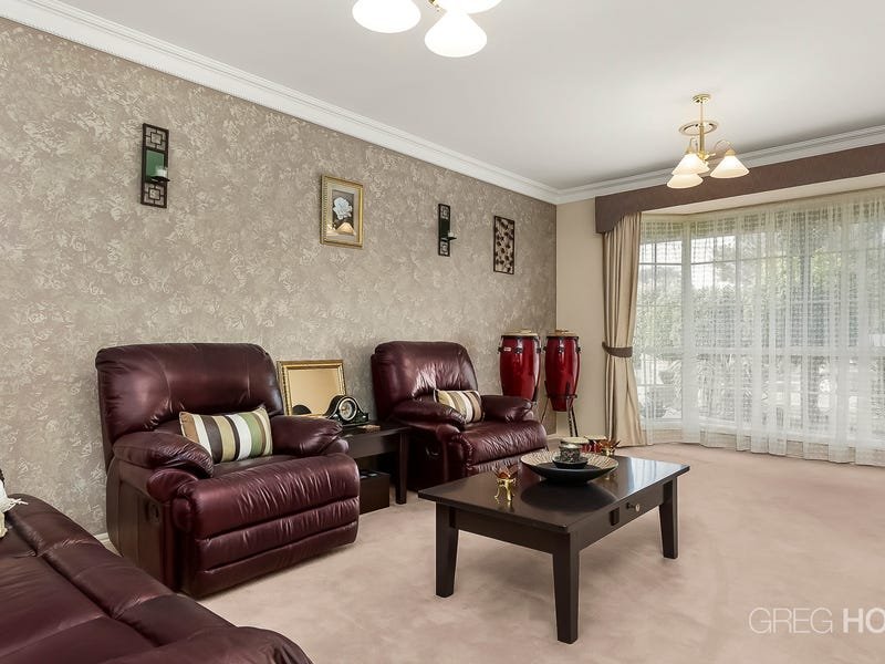 10 Markey Court, Altona Meadows image 2