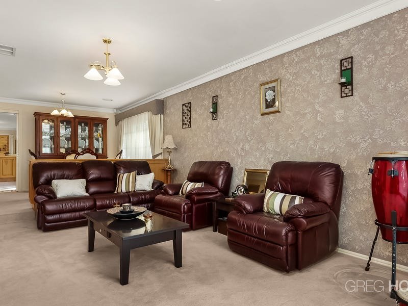 10 Markey Court, Altona Meadows image 3