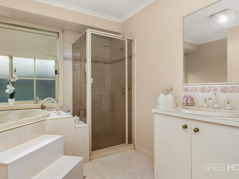 10 Markey Court, Altona Meadows image 8