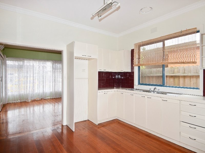 10 Marlo Street, Hamlyn Heights image 3