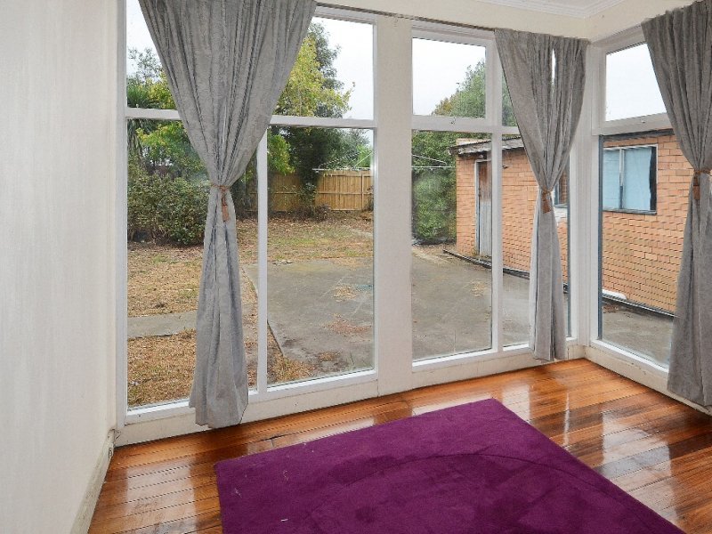 10 Marlo Street, Hamlyn Heights image 6
