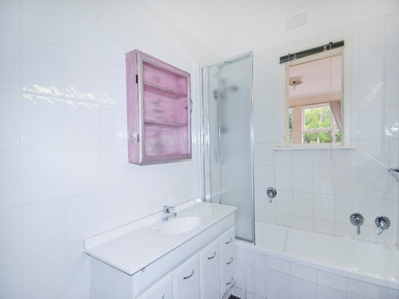 10 Marlo Street, Hamlyn Heights image 8
