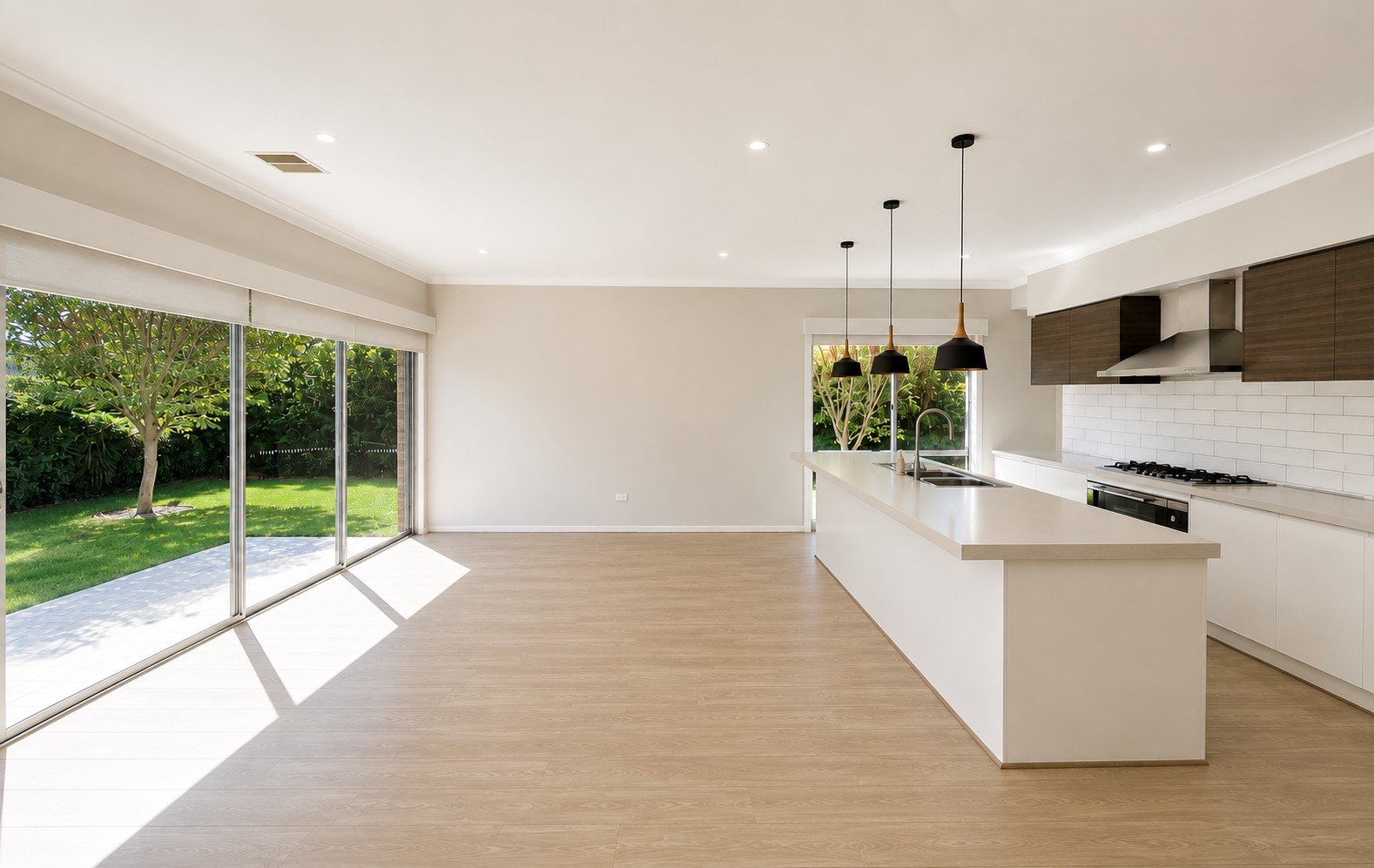 10 Maroubra Street, Armstrong&nbsp;Creek image 2