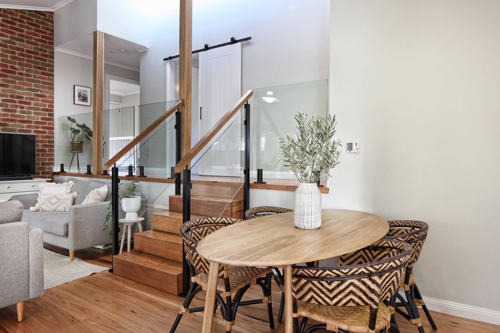 Property Gallery Thumbnail 9