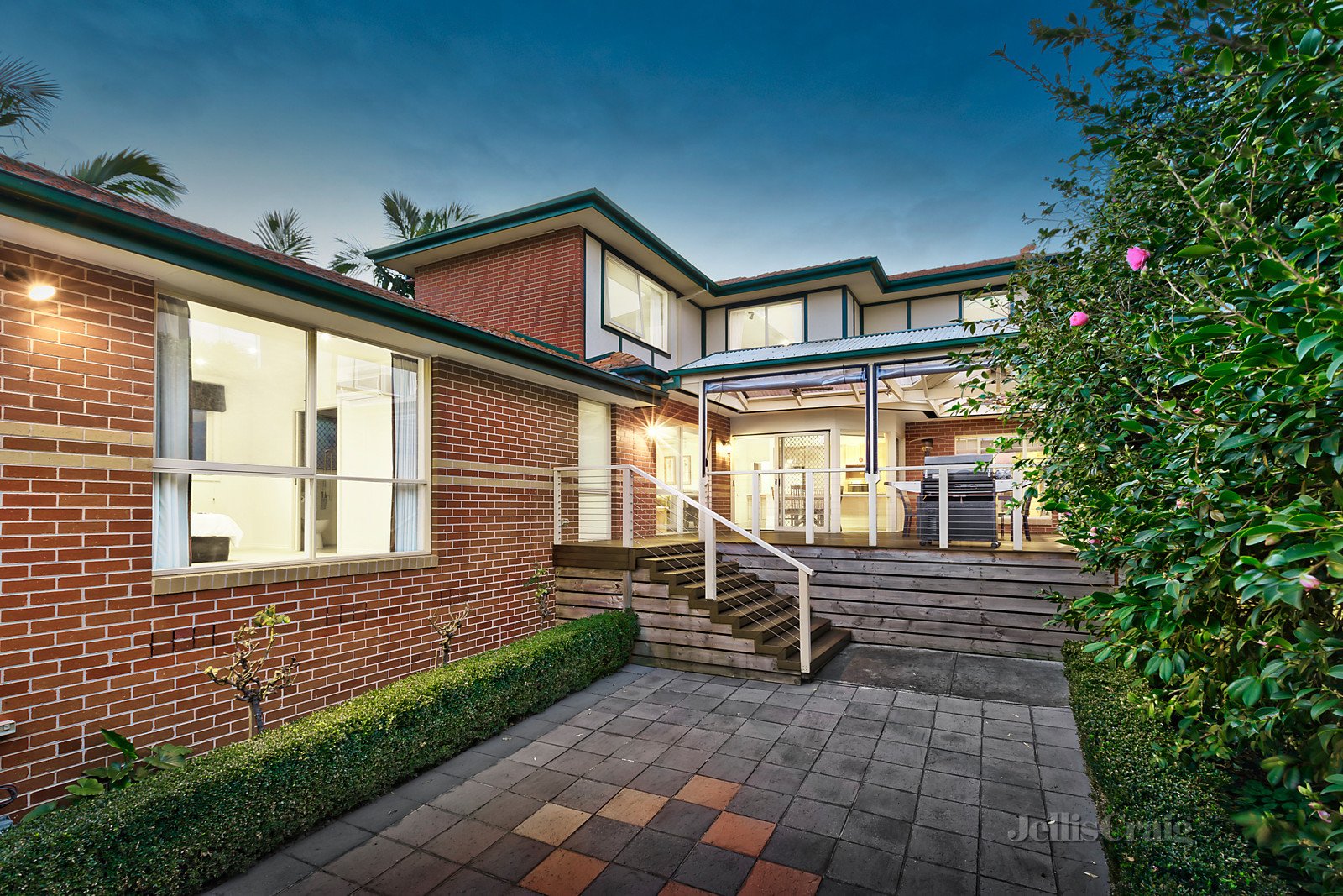 10 Mayfield Avenue, Camberwell image 8
