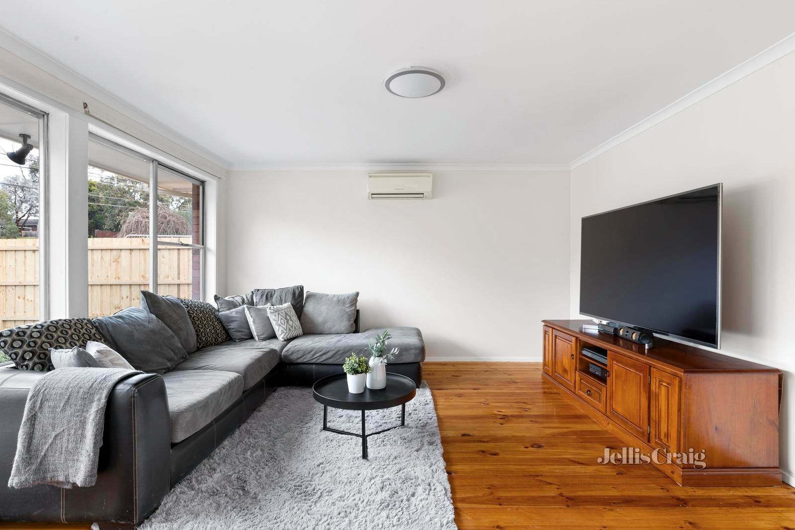 10 Mayling Court, Watsonia image 3